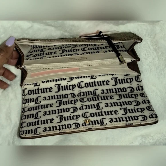 Juicy Couture Brown Chestnut Wallet - Picture 4 of 16